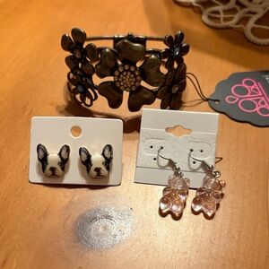 Floral Bracelet and Earrings Set